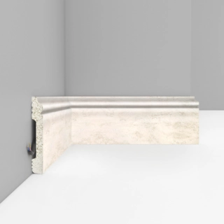 D005-1633/26 плинтус напольный ДМ (79*13*2400 мм)